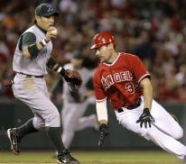 kotchman capt. .devil_rays_angels_baseball_cadm107.jpg