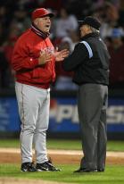 mike sciosha fullj.getty- _los_angeles_a.jpg